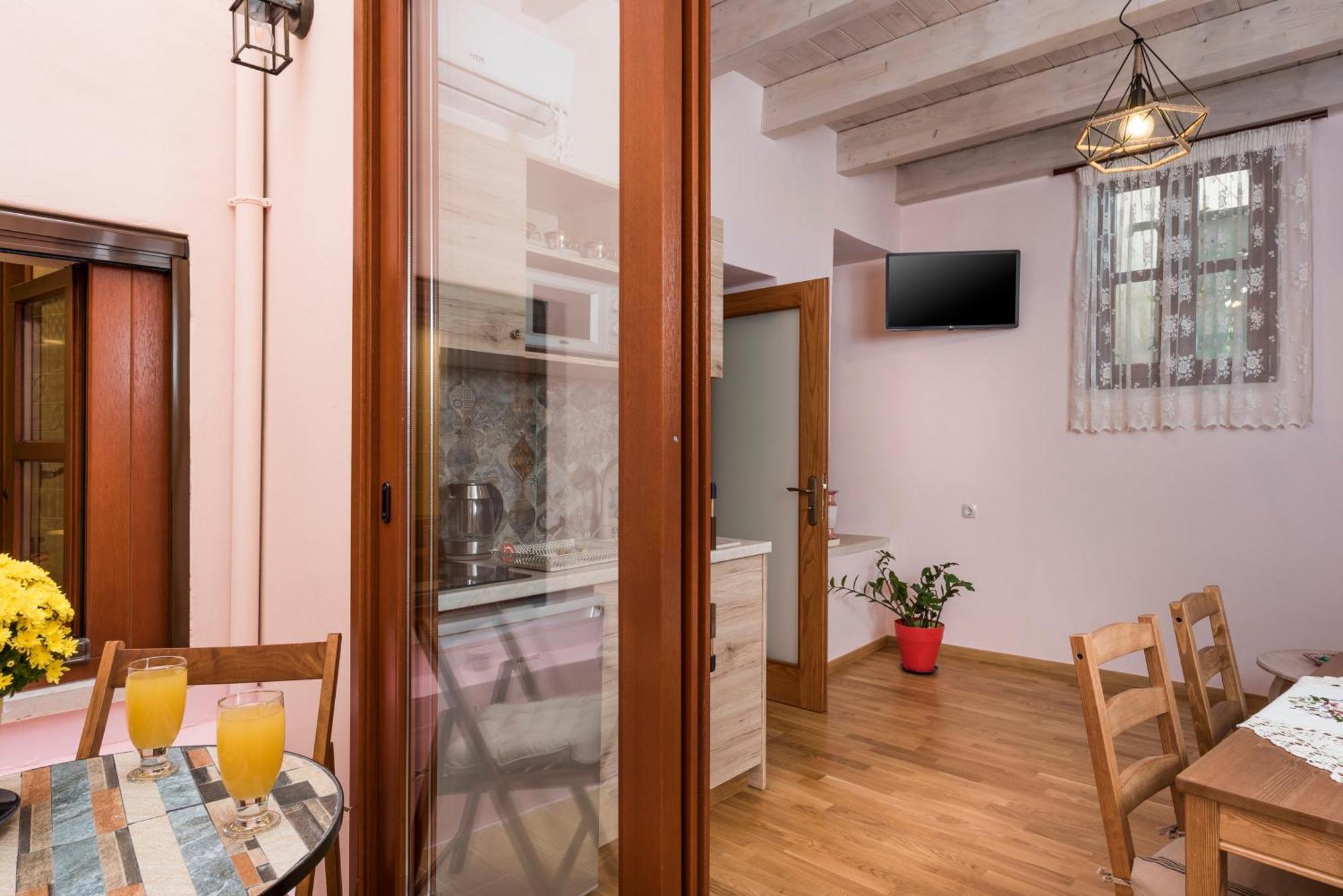 Palazzo Di Irene Apartmán